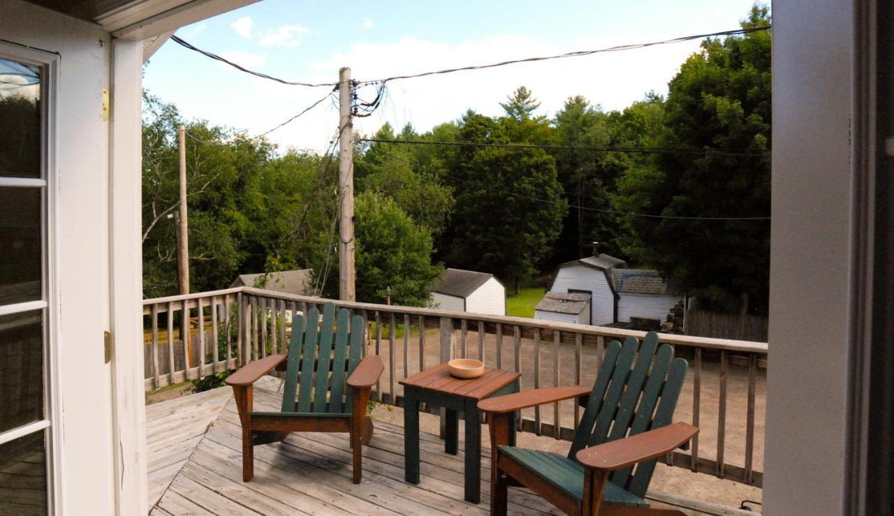 Maple Leaf Lodge Schroon Lake Extérieur photo