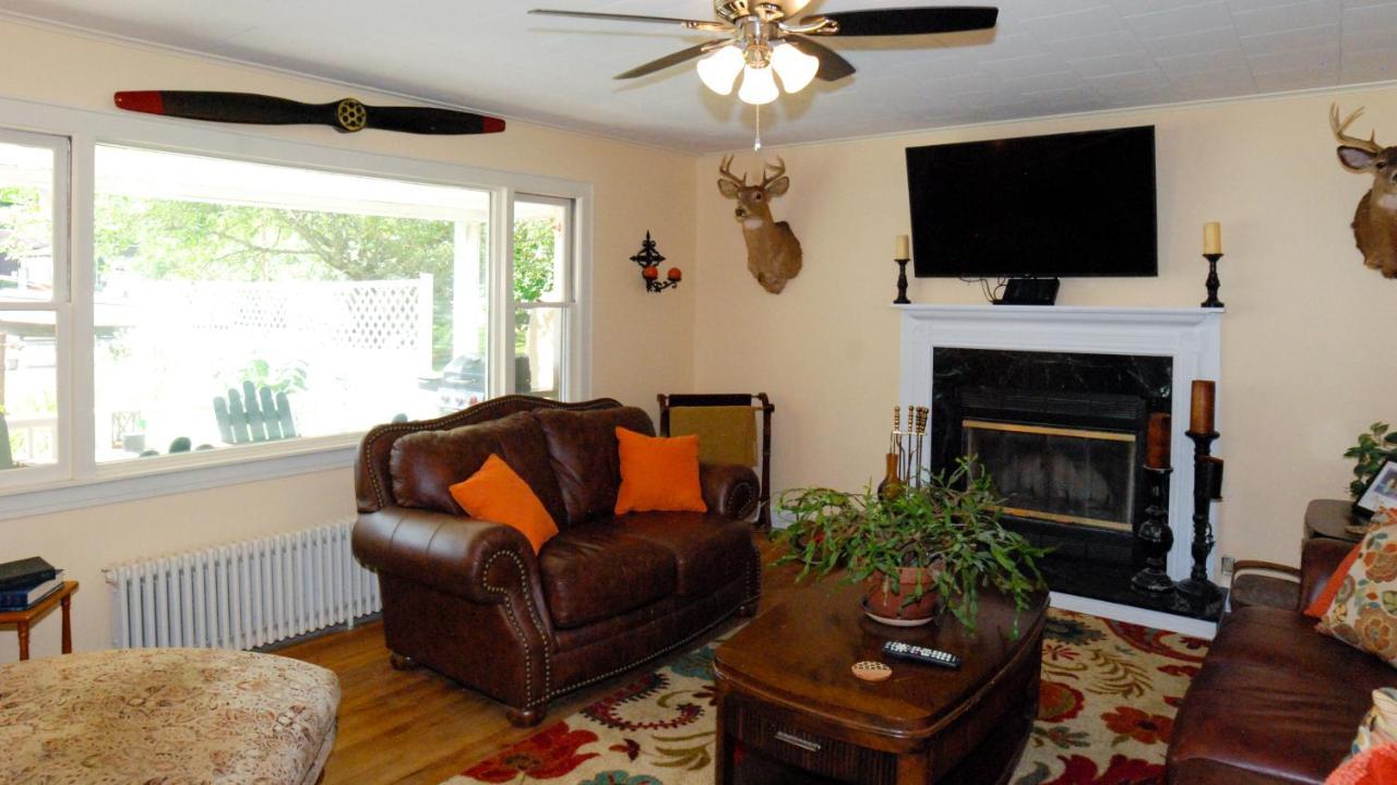 Maple Leaf Lodge Schroon Lake Extérieur photo
